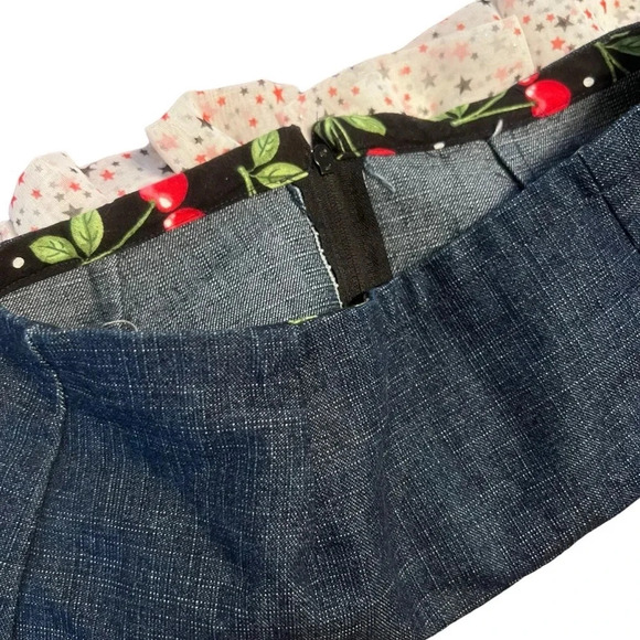 Handmade Girls Denim Star Ruffle Skirt - Size 5 - Picture 4 of 6